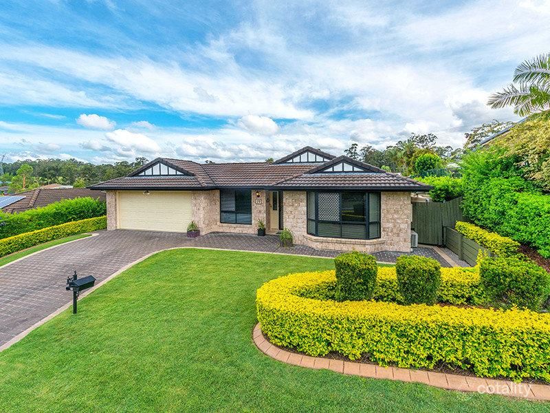 19 Hayward Ave, Cashmere, QLD 4500