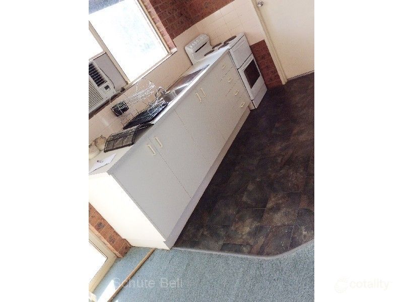 2/18 Fifth Ave, Narromine, NSW 2821