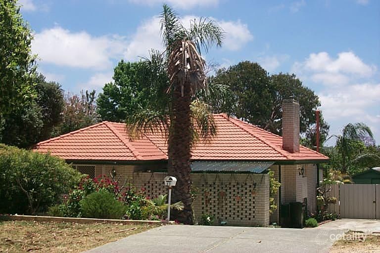 27 Wittering Cres, Balga, WA 6061