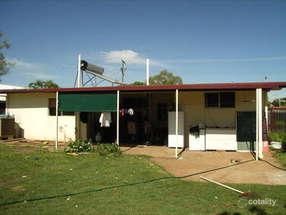 82 East St, Townview, QLD 4825