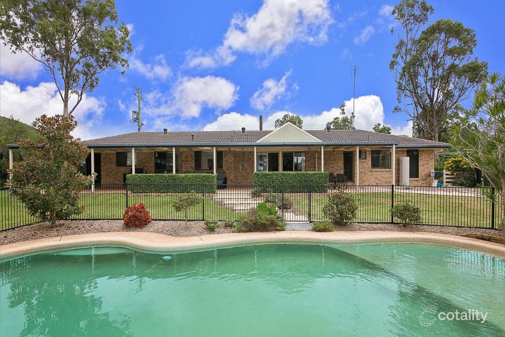 18 Umpara Cres, Mudgeeraba, QLD 4213