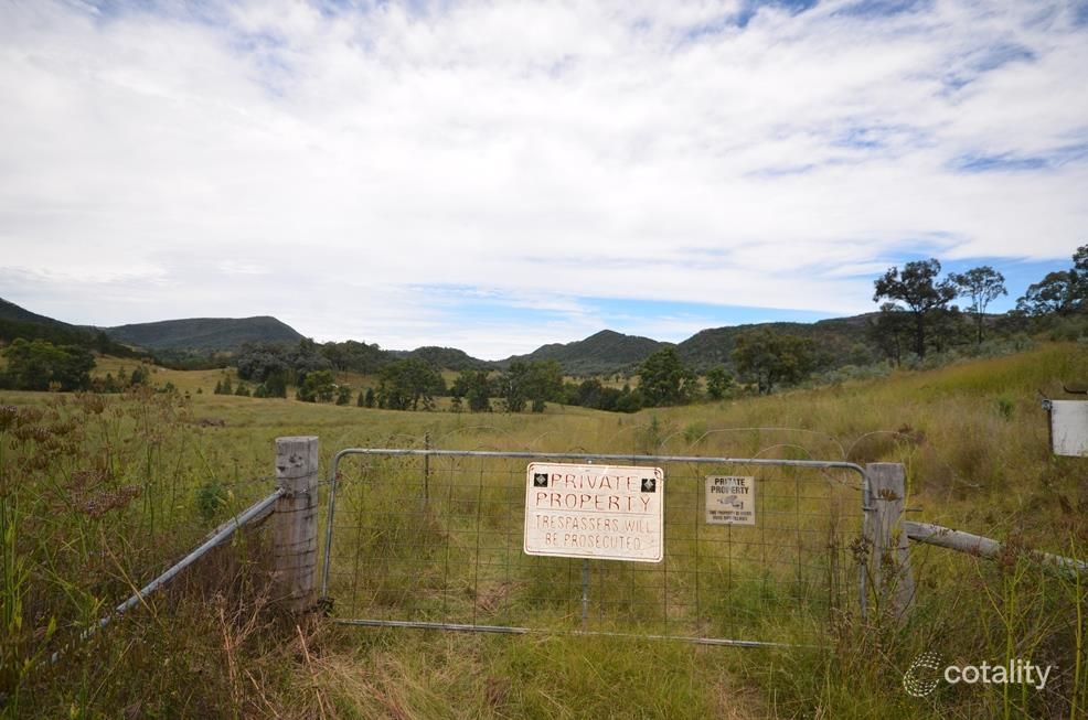 565 Oakey Valley Rd, Maules Creek, NSW 2382