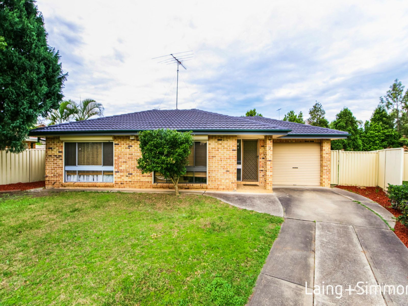 9 Whittier St, Quakers Hill, NSW 2763