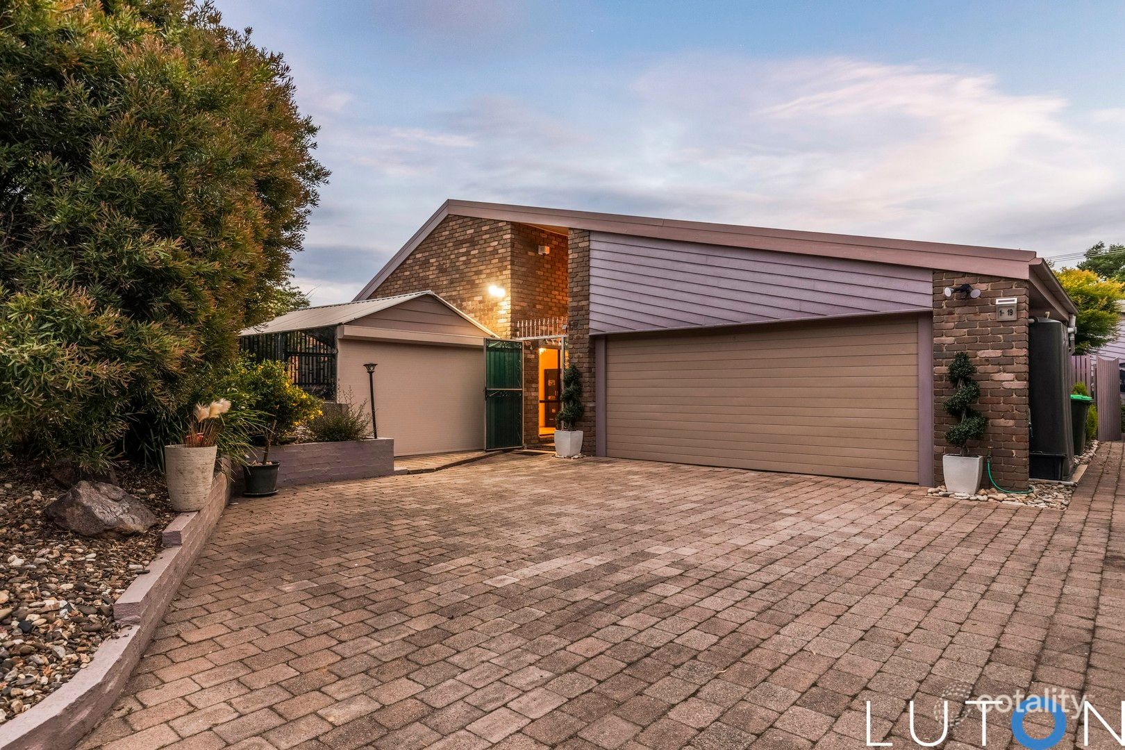 1/19 May Maxwell Cres, Gilmore, ACT 2905