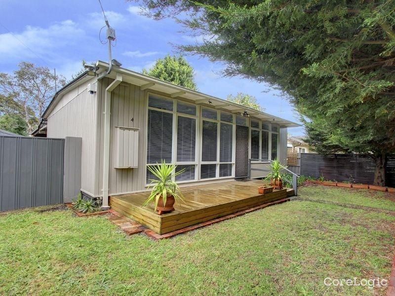 4 Clovelly Ave, Rosebud, VIC 3939