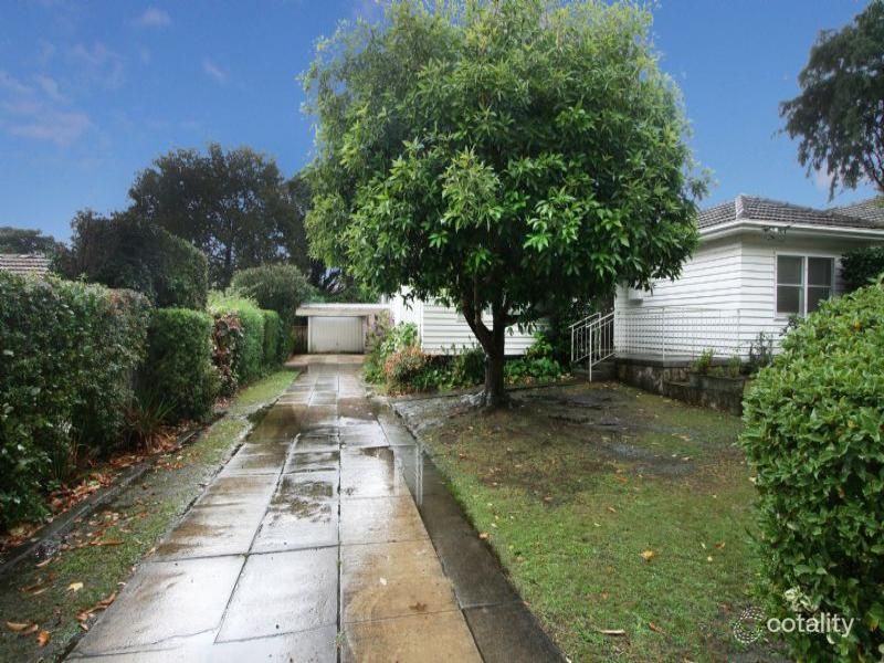 16 Catherine St, Ringwood, VIC 3134