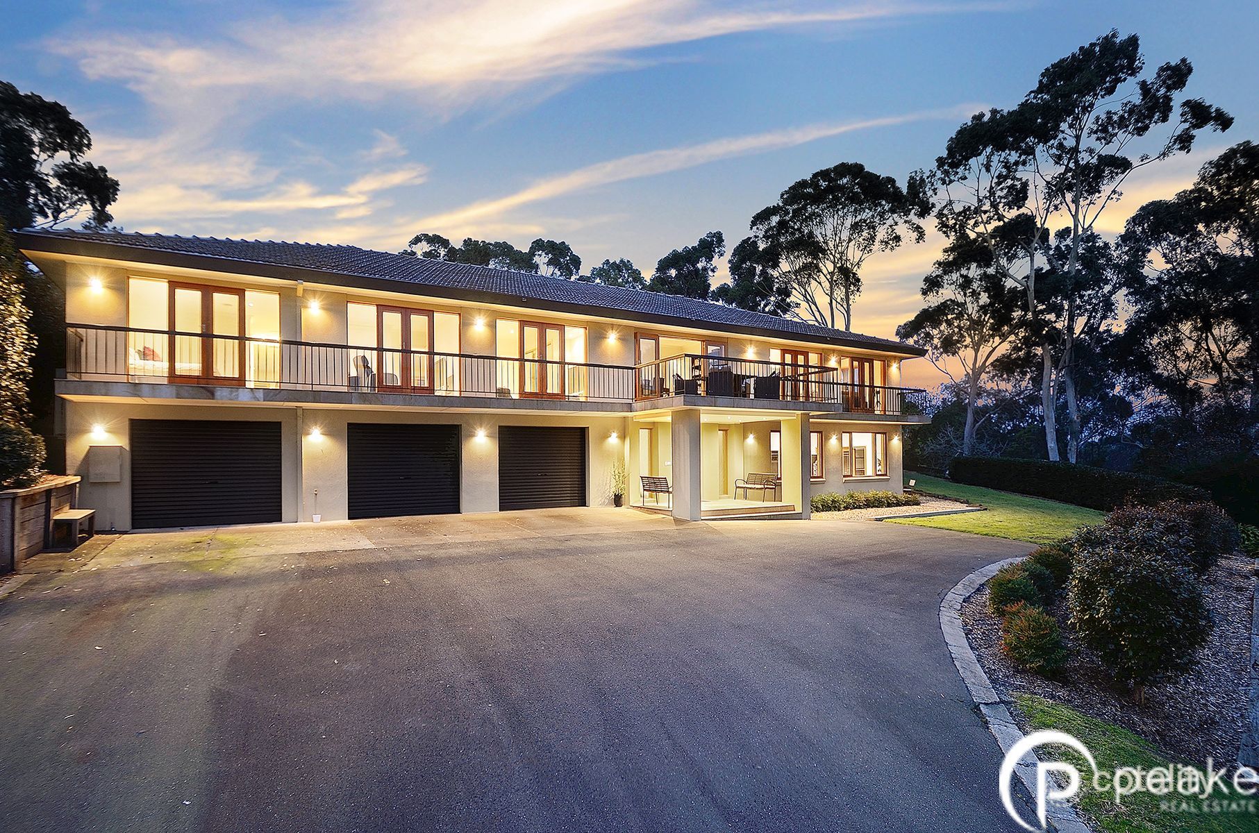 25 Casey Dr, Berwick, VIC 3806