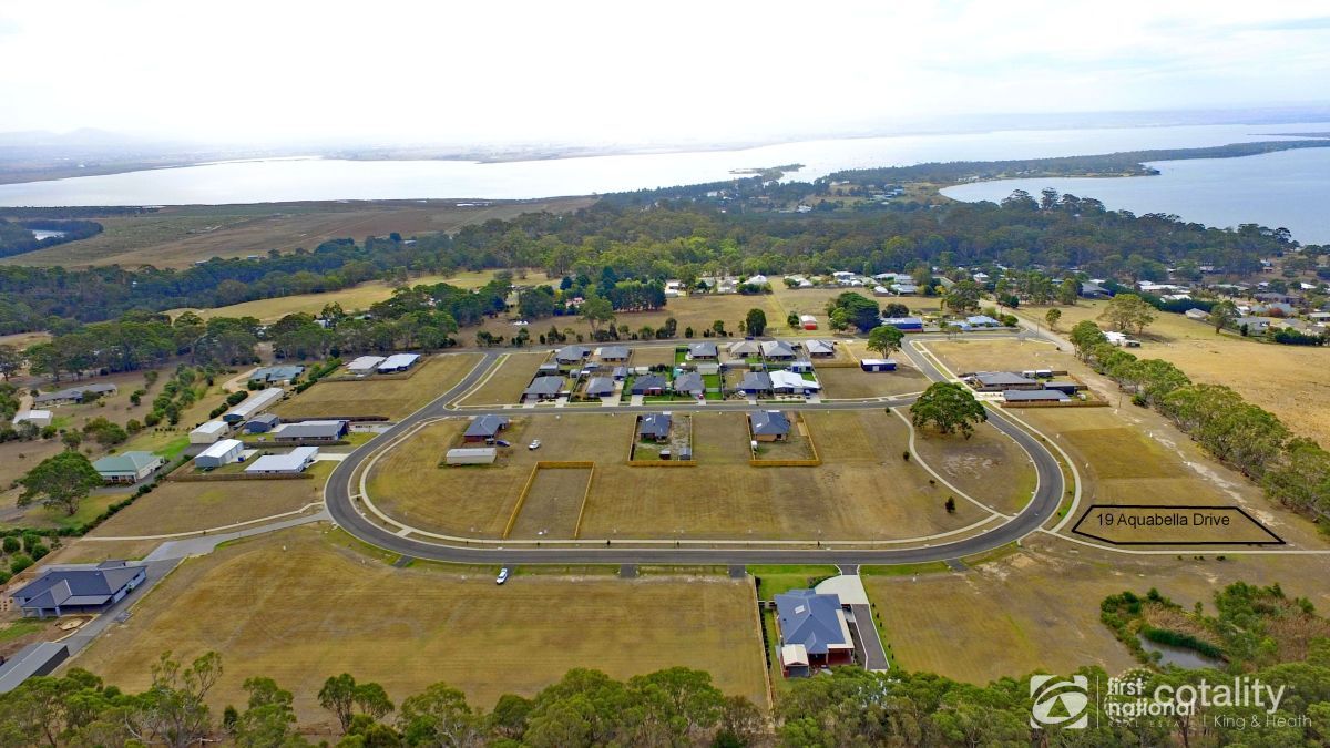 19 Aquabella Dr, Eagle Point, VIC 3878