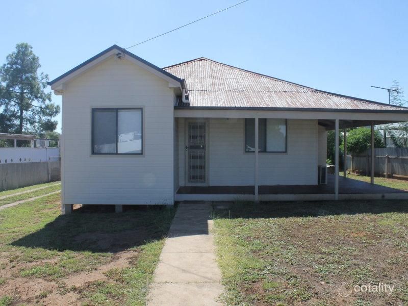 33 Rowan St, Manilla, NSW 2346