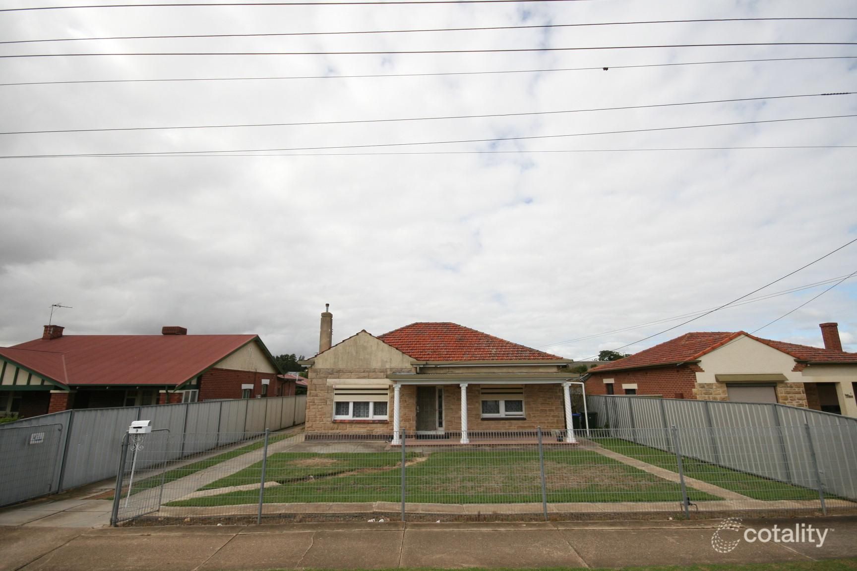 9 Olveston Ave, Beverley, SA 5009