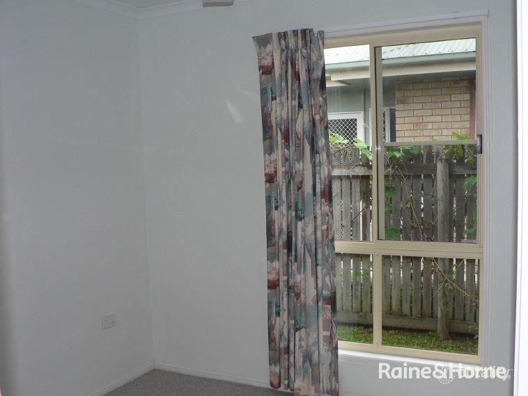 2/18 Robb Pl, South Mackay, QLD 4740