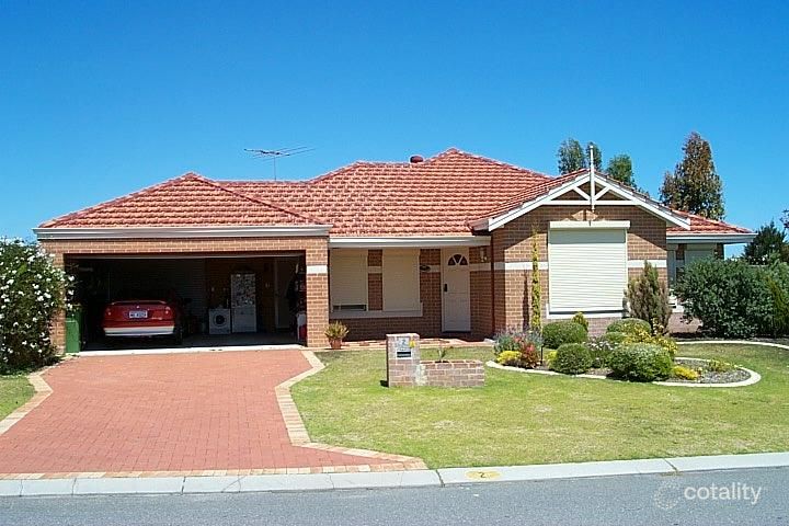 2 Cherbourg Gr, Port Kennedy, WA 6172