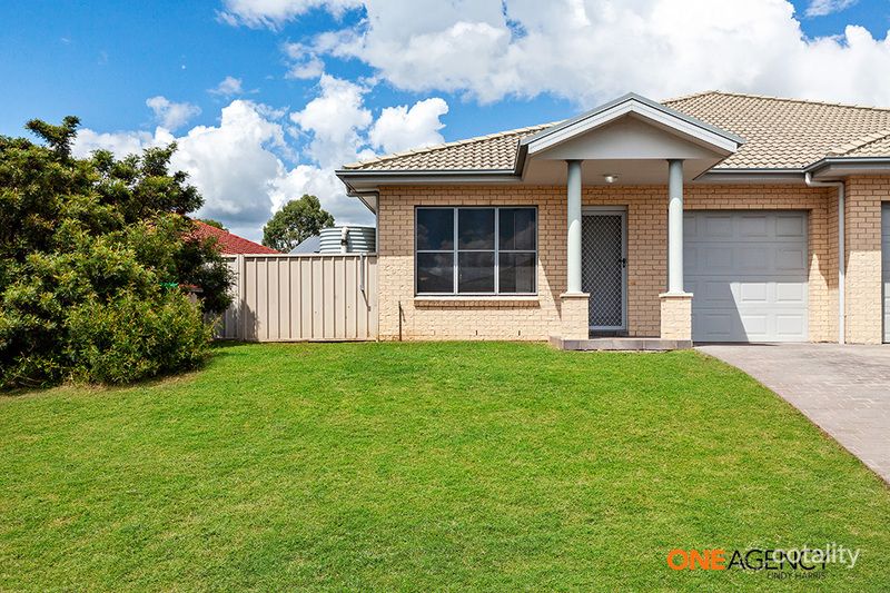 1/163 Gardner Cct, Singleton Heights, NSW 2330