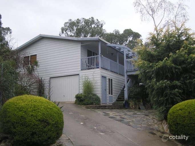 8 Broadwater St, Goughs Bay, VIC 3723