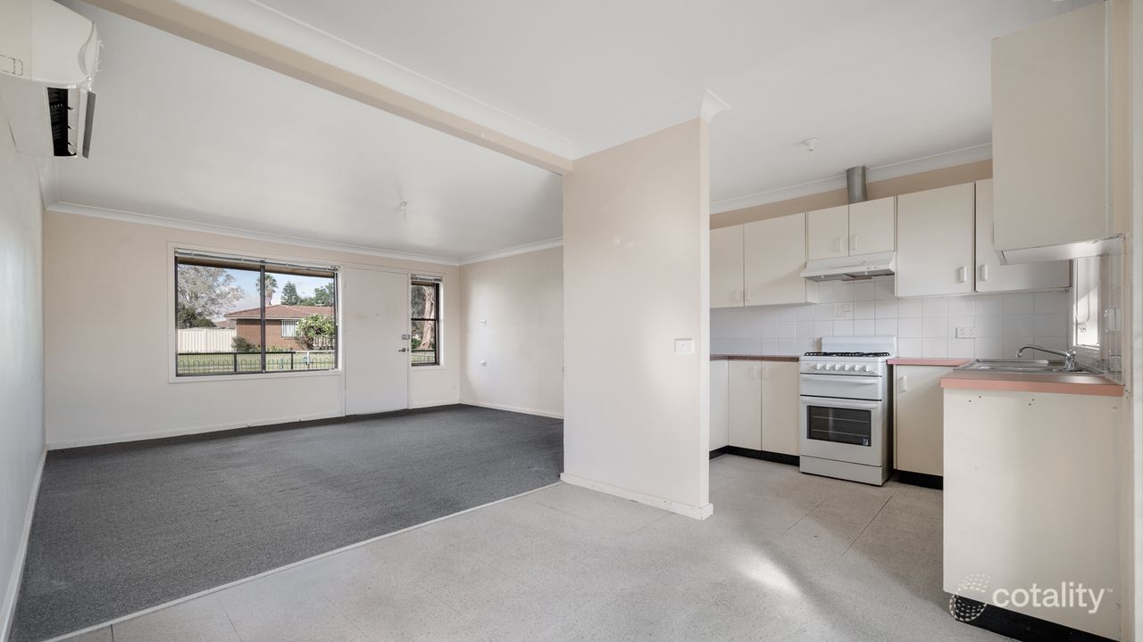 306 Riverside Dr, Airds, NSW 2560