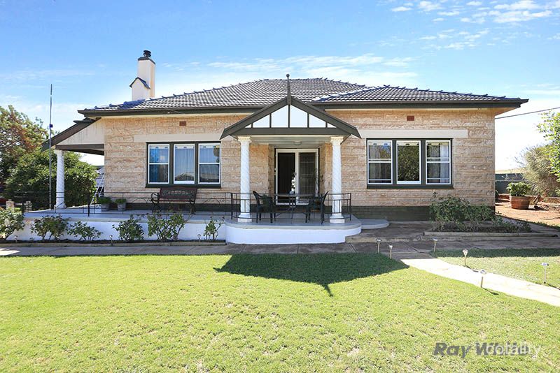 19 New St, Robertstown, SA 5381