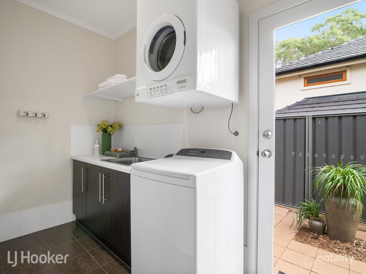 1 Clifton Ct, Stonyfell, SA 5066
