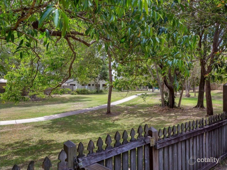 190/125 Hansford Rd, Coombabah, QLD 4216
