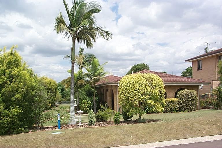 43 Pine St, Flinders View, QLD 4305