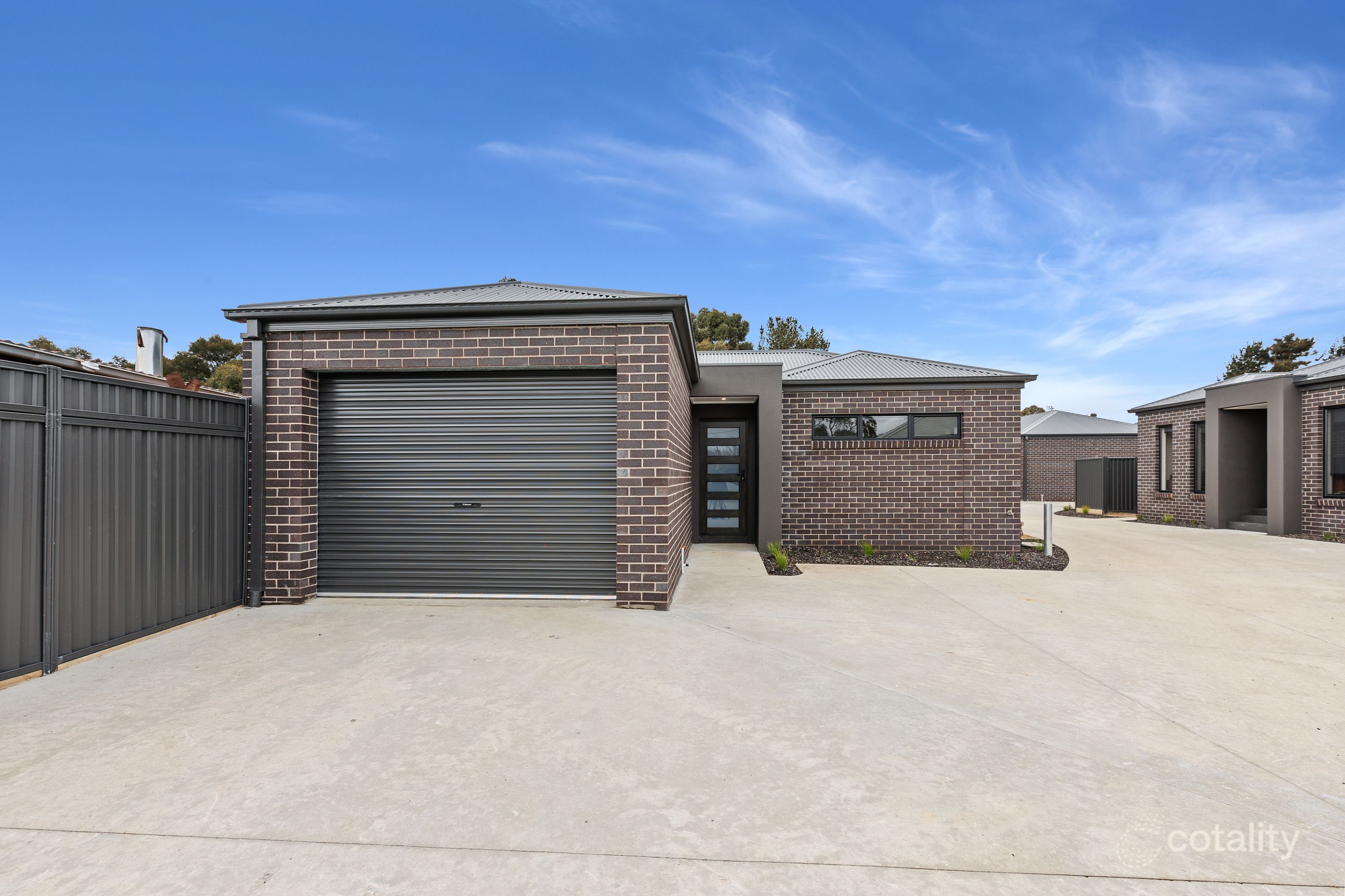 1/317a Lal Lal St, Canadian, VIC 3350