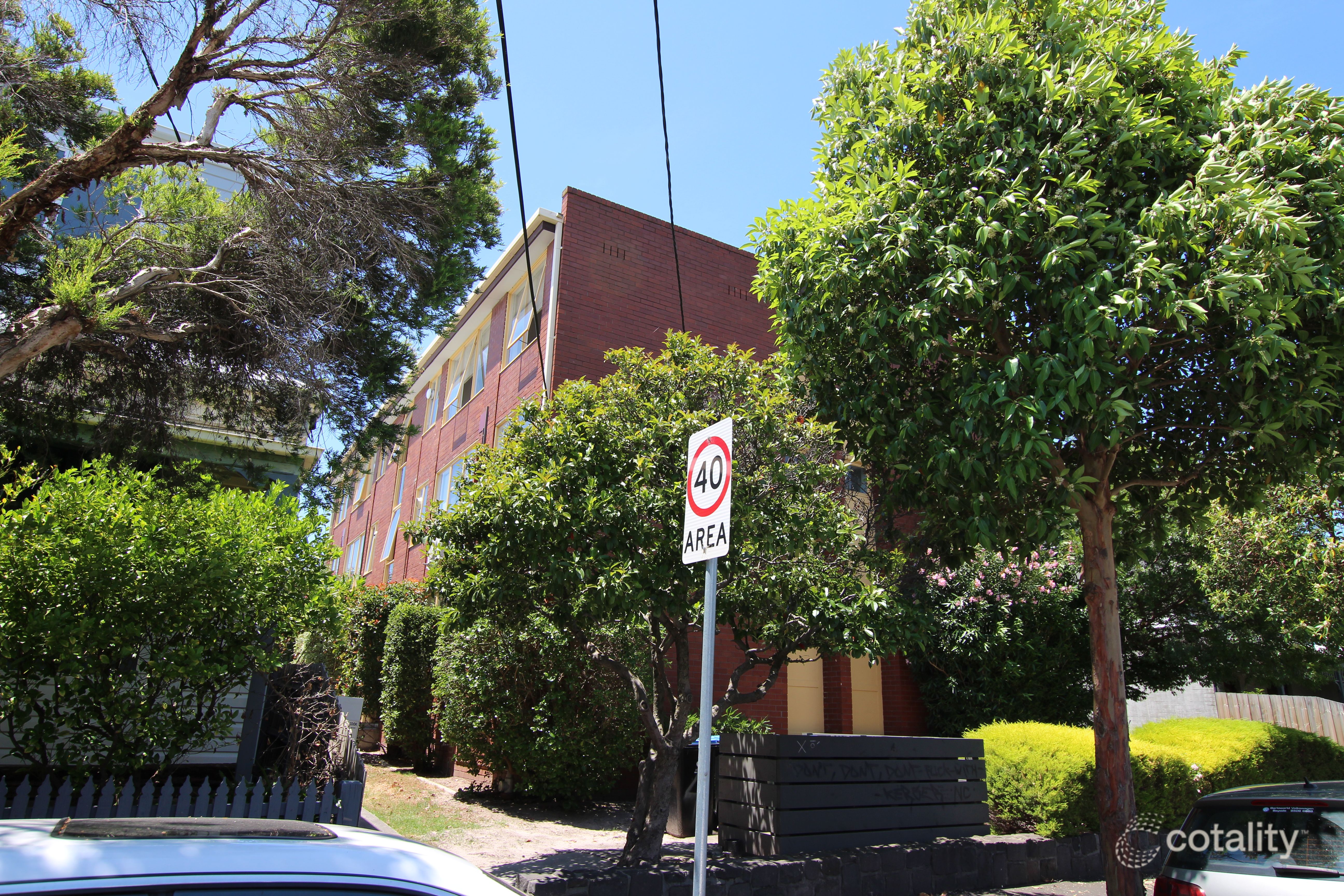 9/4 Normanby St, Windsor, VIC 3181