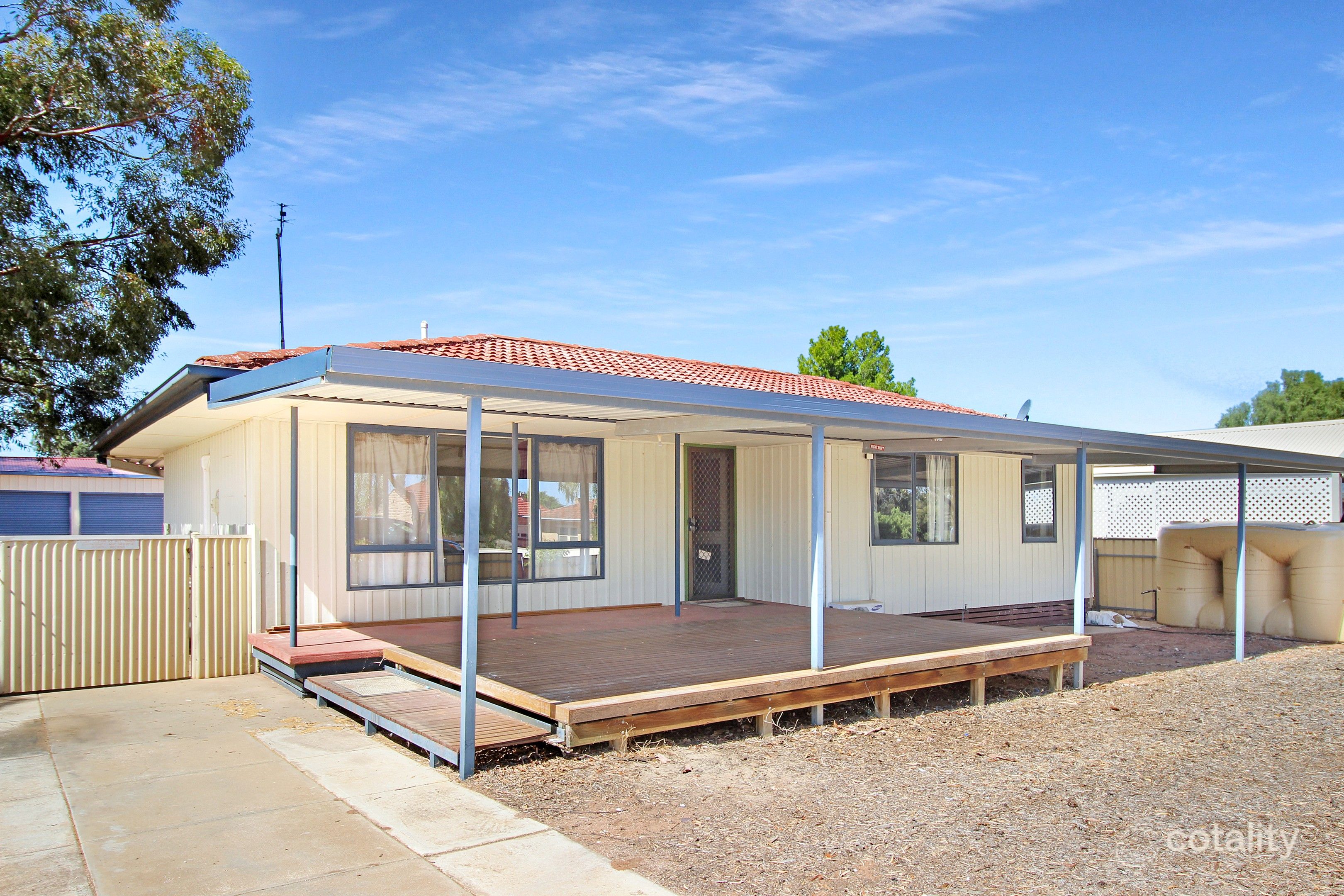 3 Burns St, Waikerie, SA 5330