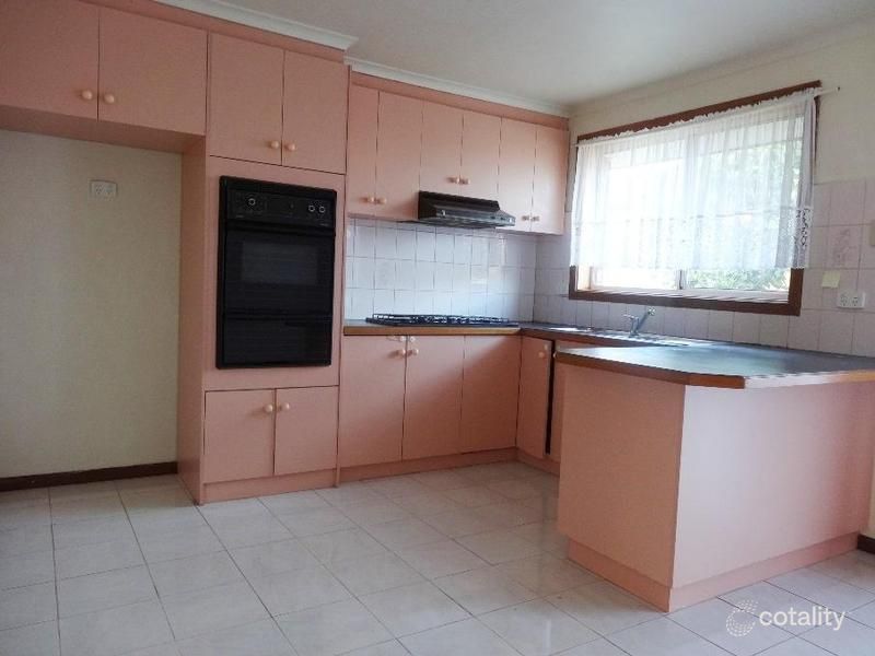 2/16 Coorong Ct, Meadow Heights, VIC 3048