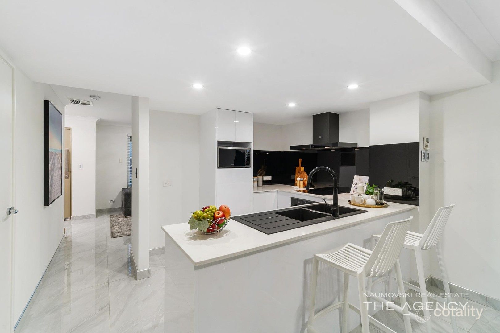 1/12 Charles East St, Midland, WA 6056