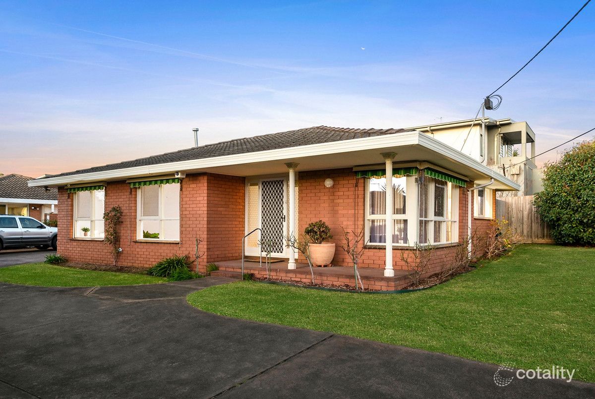 1/49 Van Ness Ave, Mornington, VIC 3931