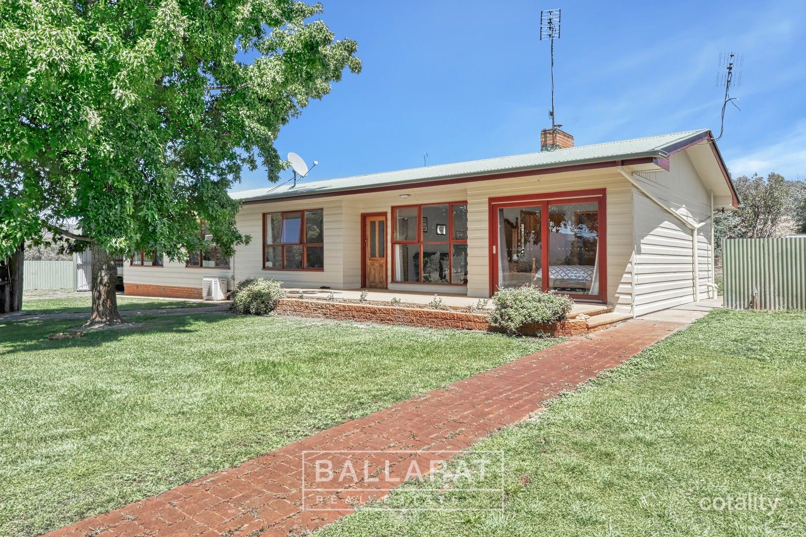 44 Hardys Lane, Warrenmang, VIC 3478
