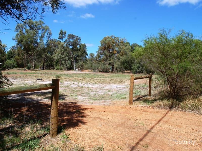 535 Ash Rd, Chidlow, WA 6556