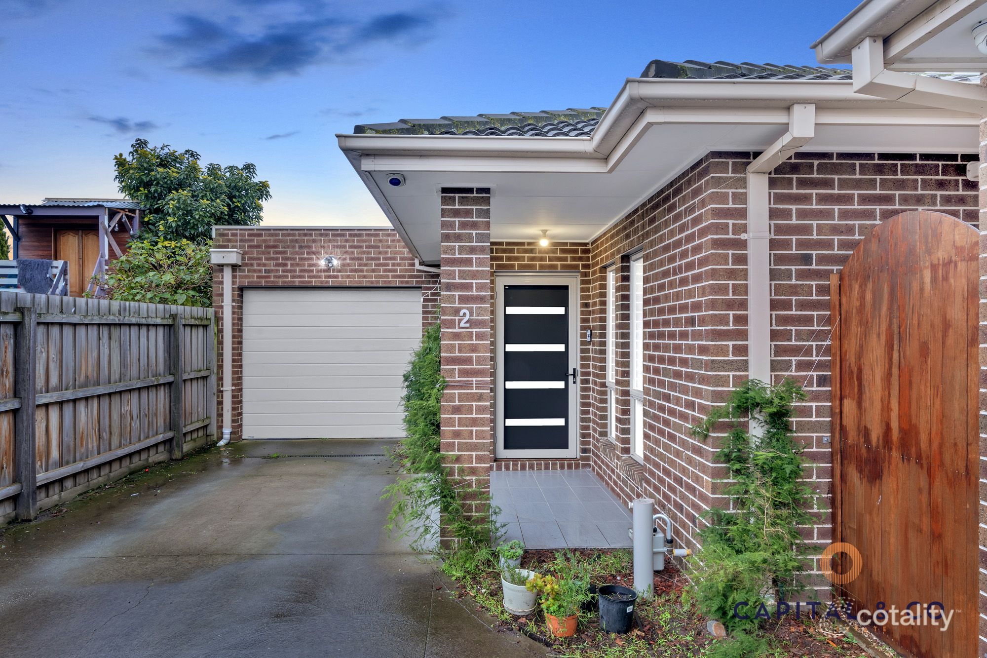 2/198 Hilton St, Glenroy, VIC 3046