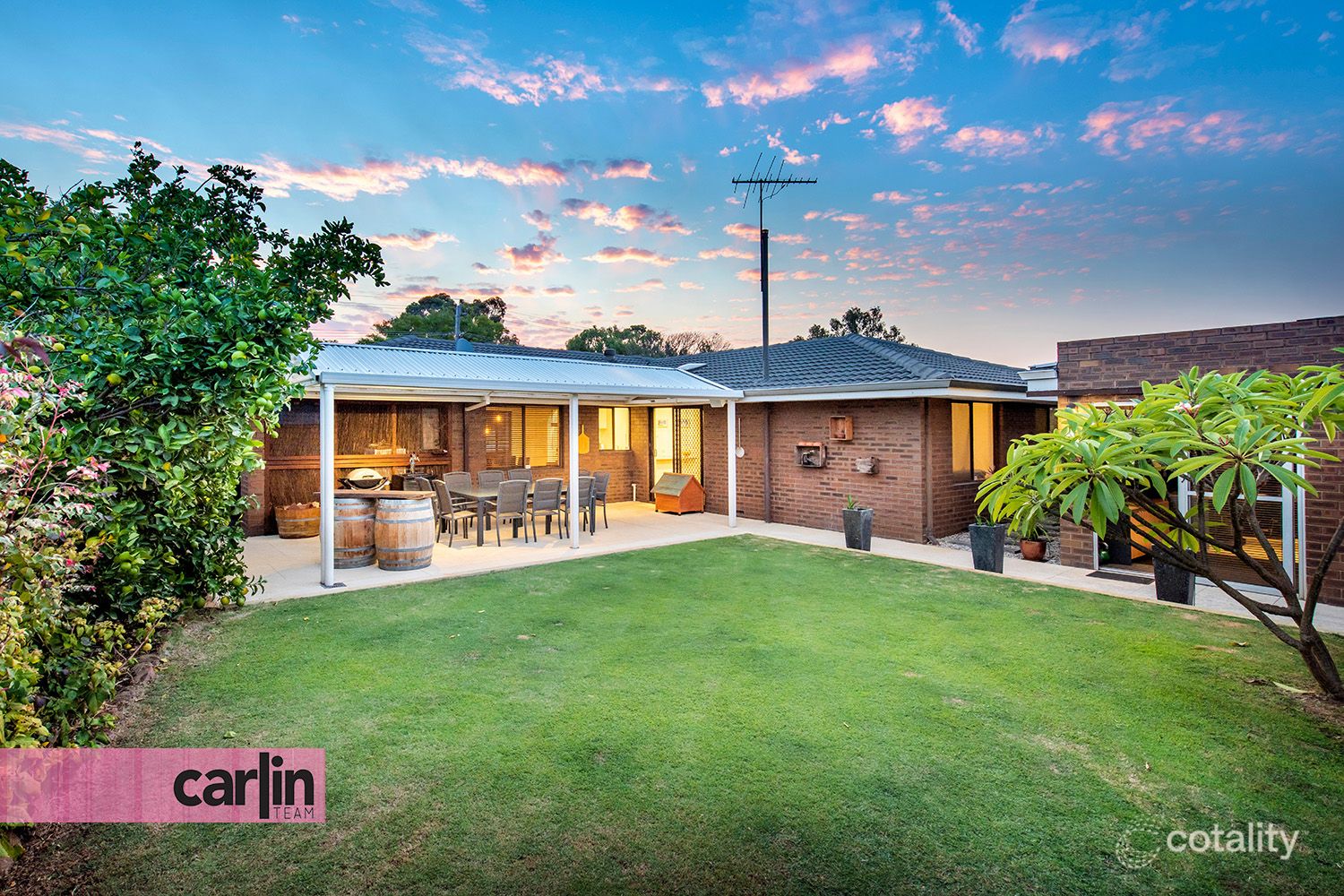 31 Dalston Cres, Kardinya, WA 6163