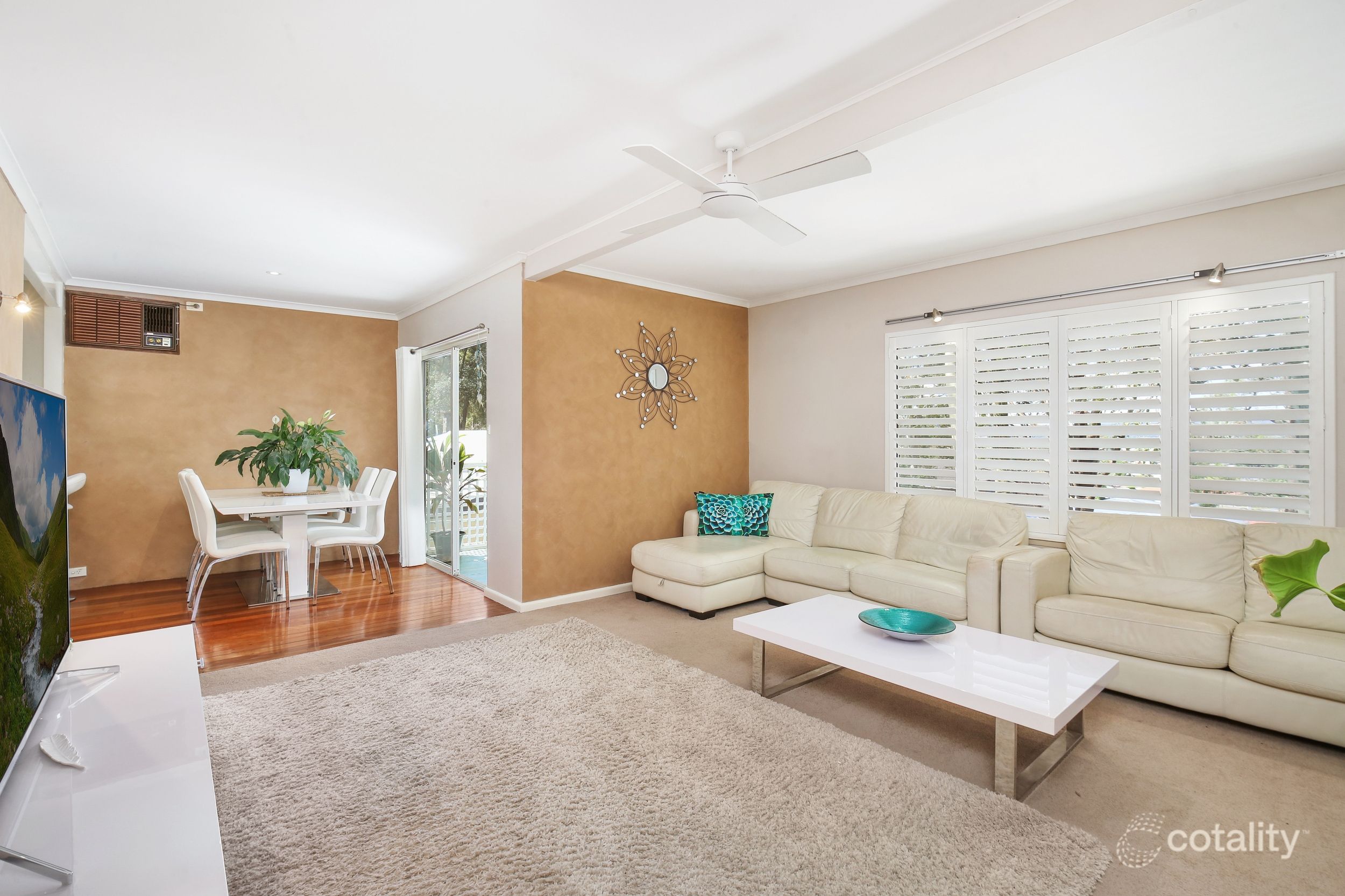 32 Hillcrest Rd, Empire Bay, NSW 2257