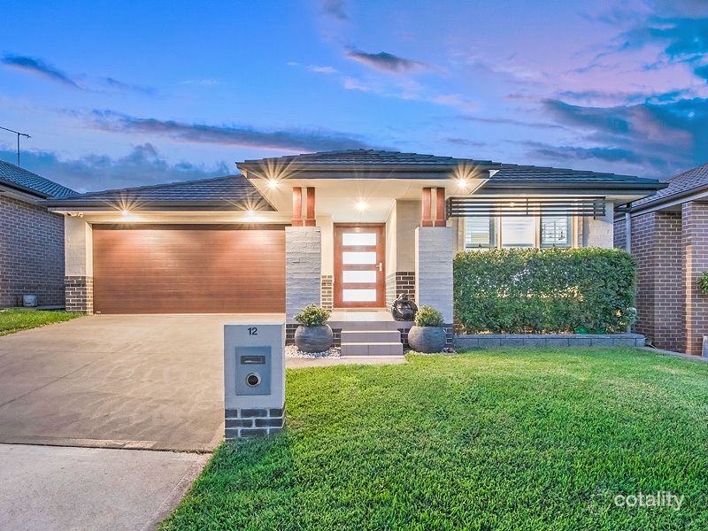12 Langshan St, Spring Farm, NSW 2570
