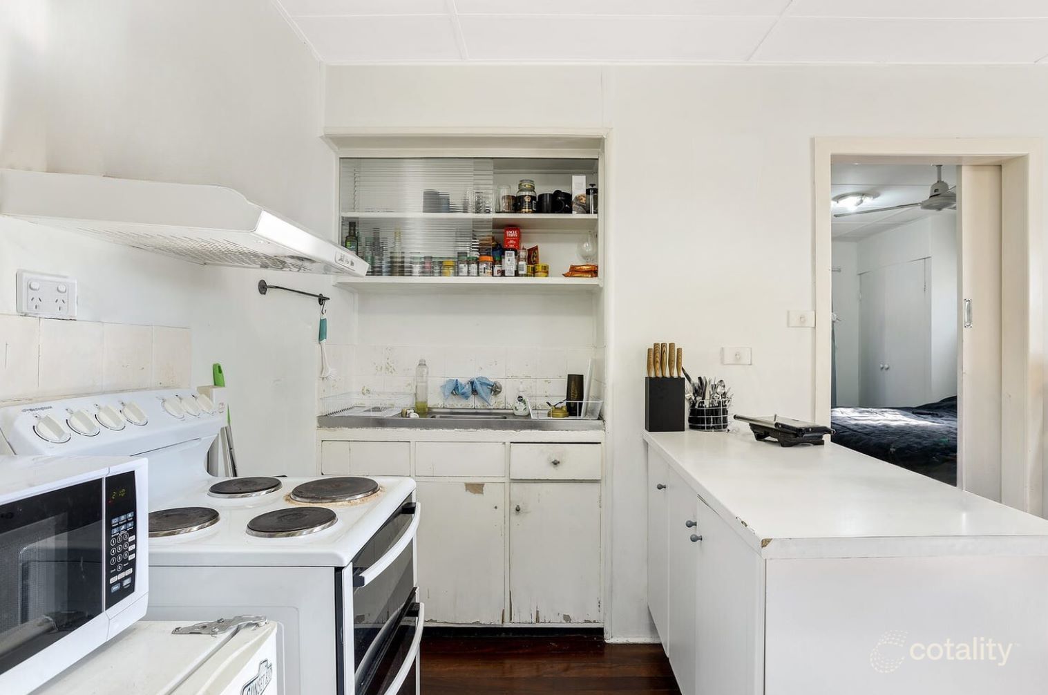 1/29 Leonard Ave, Surfers Paradise, QLD 4217