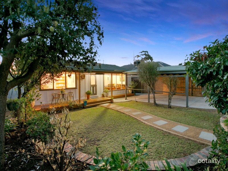 5 Orchid Ave, Mornington, VIC 3931