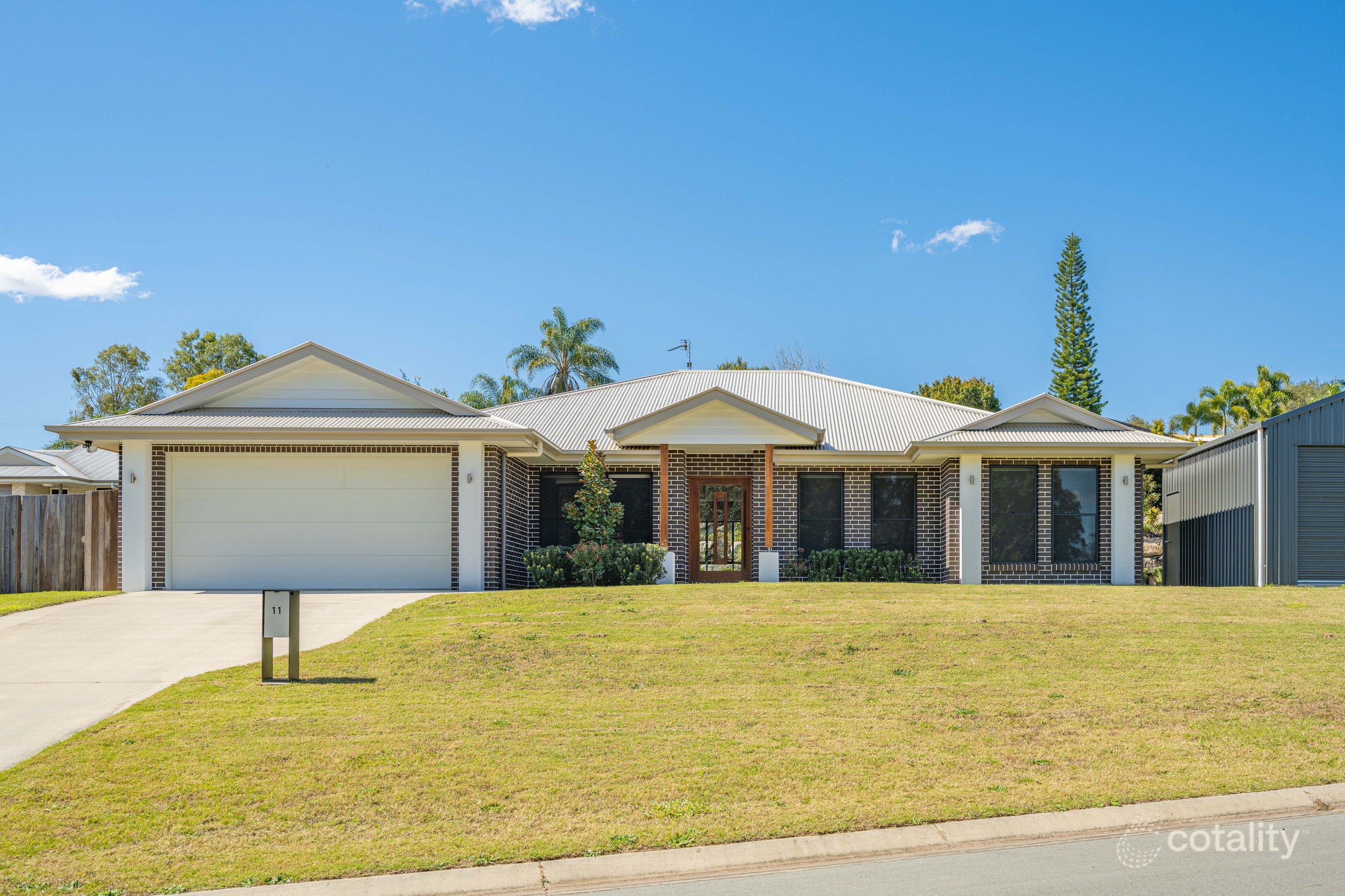 11 Gardenia Ct, Southside, QLD 4570
