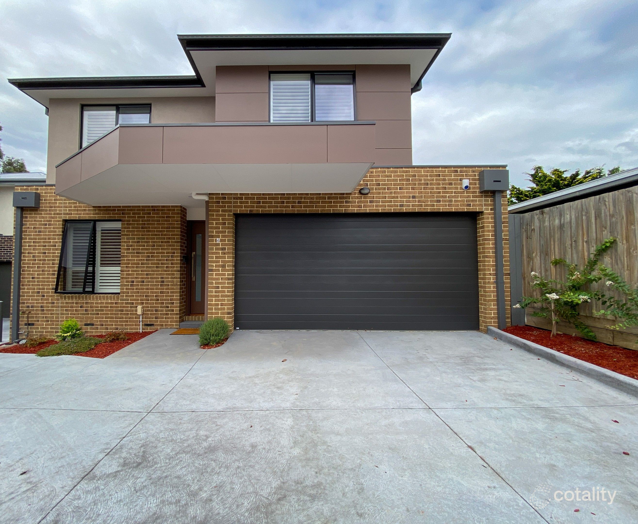 4/11 Lyell Pde, Greensborough, VIC 3088