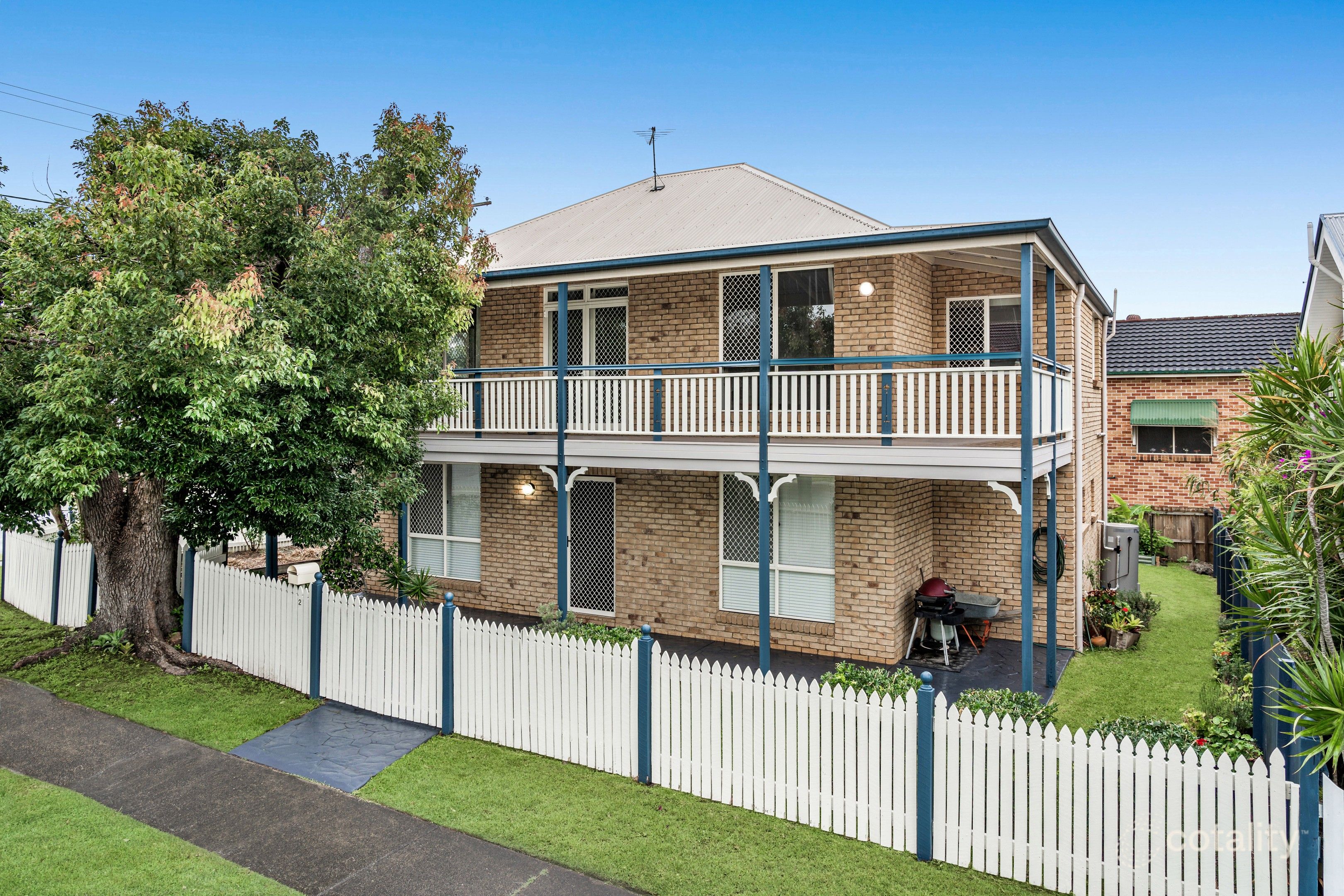 2 Picton Pde, Wynnum, QLD 4178