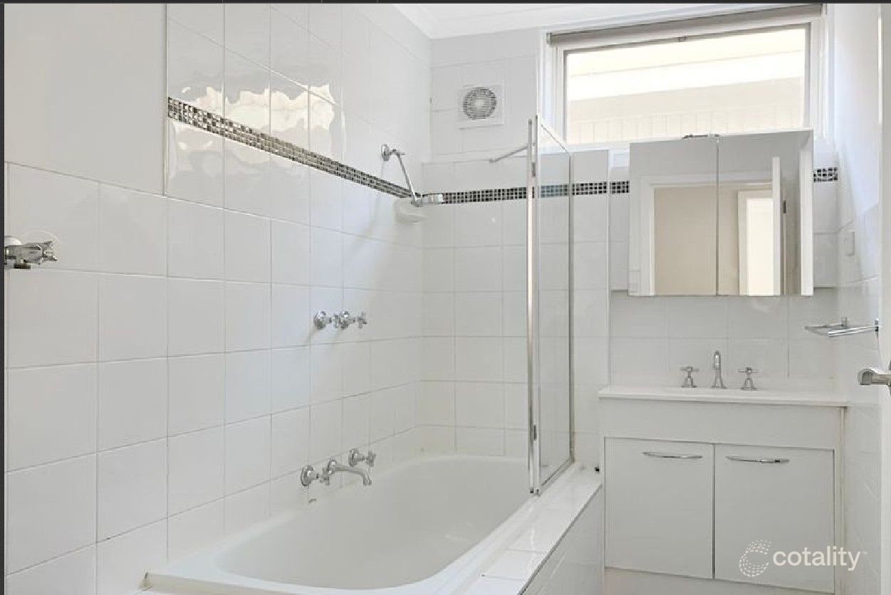 1/68-70 Warren Rd, Mordialloc, VIC 3195