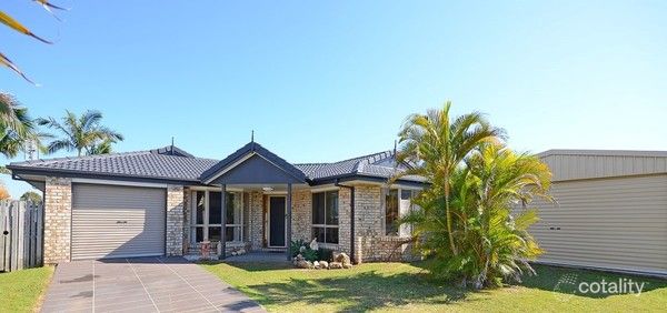11 King Arthur Ct, Urangan, QLD 4655