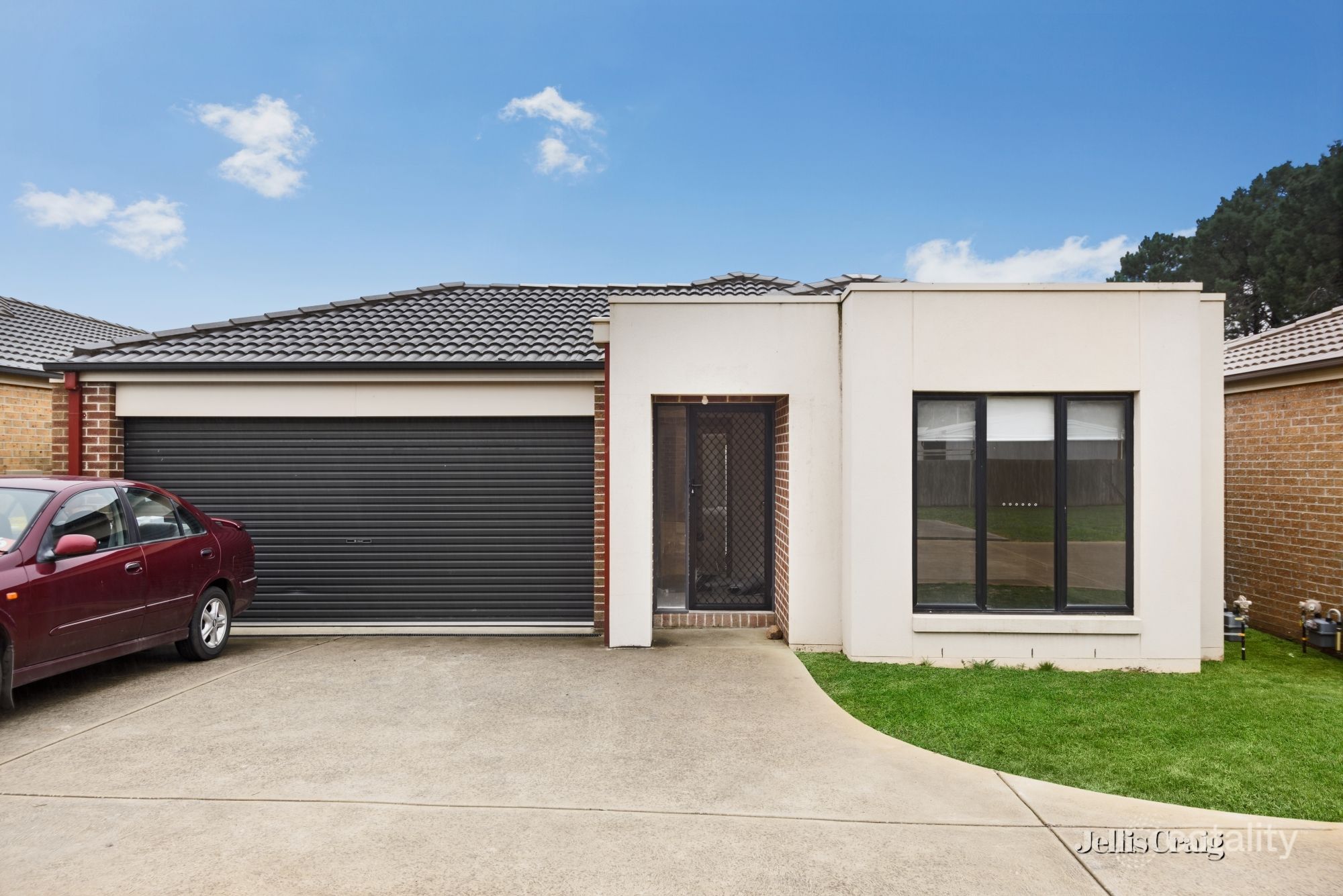 24 Mcdonald Dr, Mitchell Park, VIC 3355