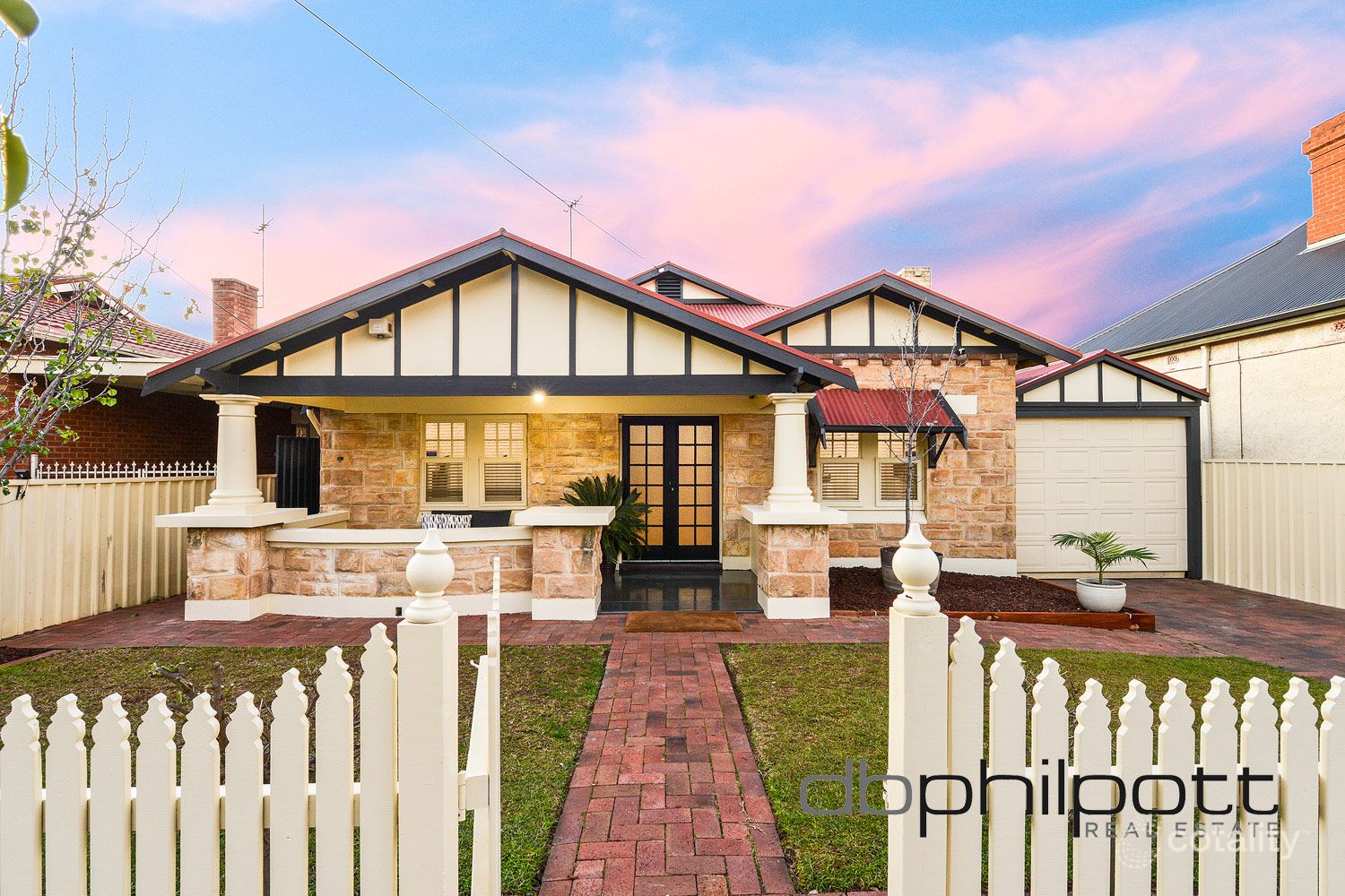 4 Moore St, Prospect, SA 5082
