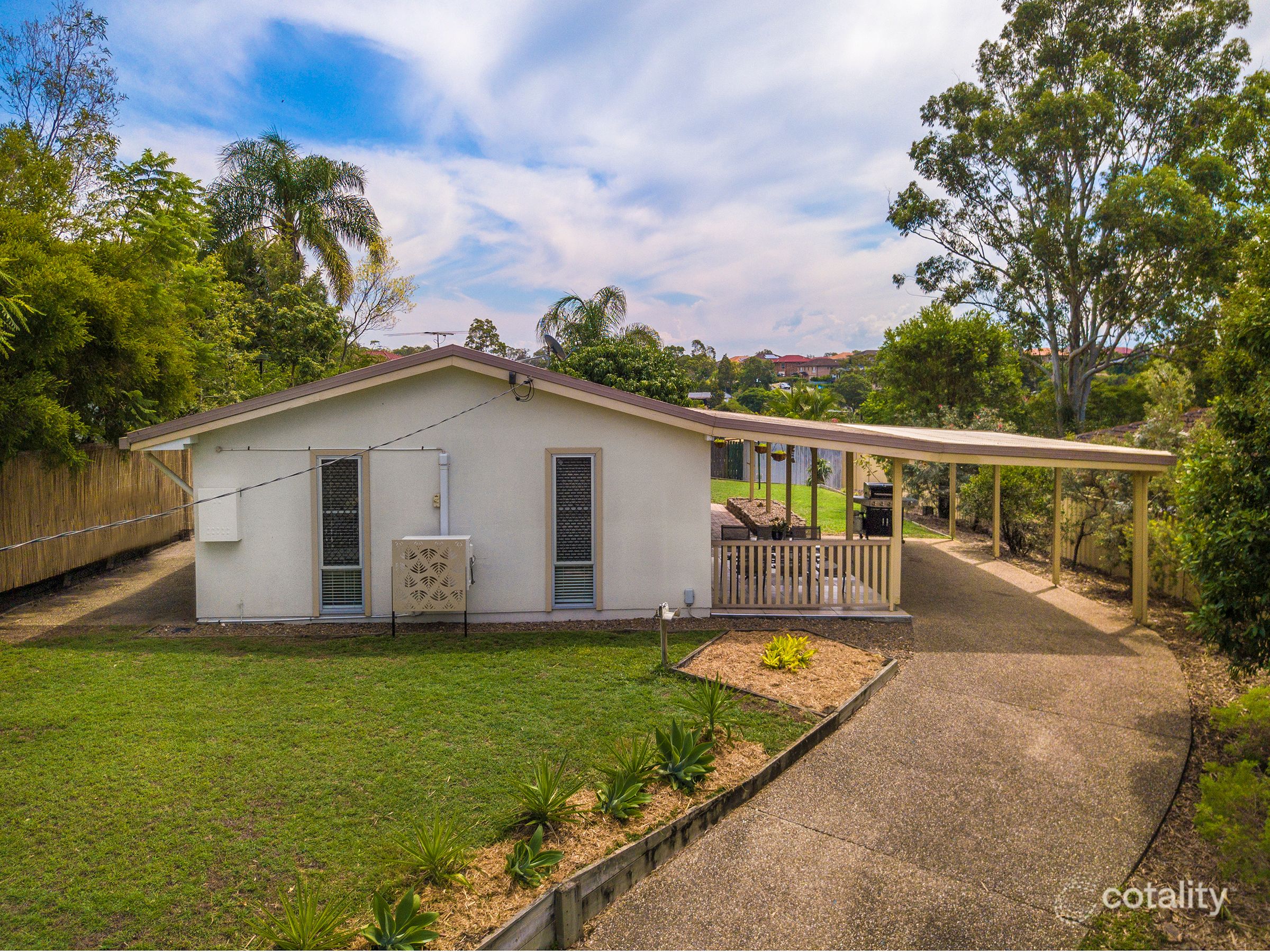 13 Lima St, Edens Landing, QLD 4207