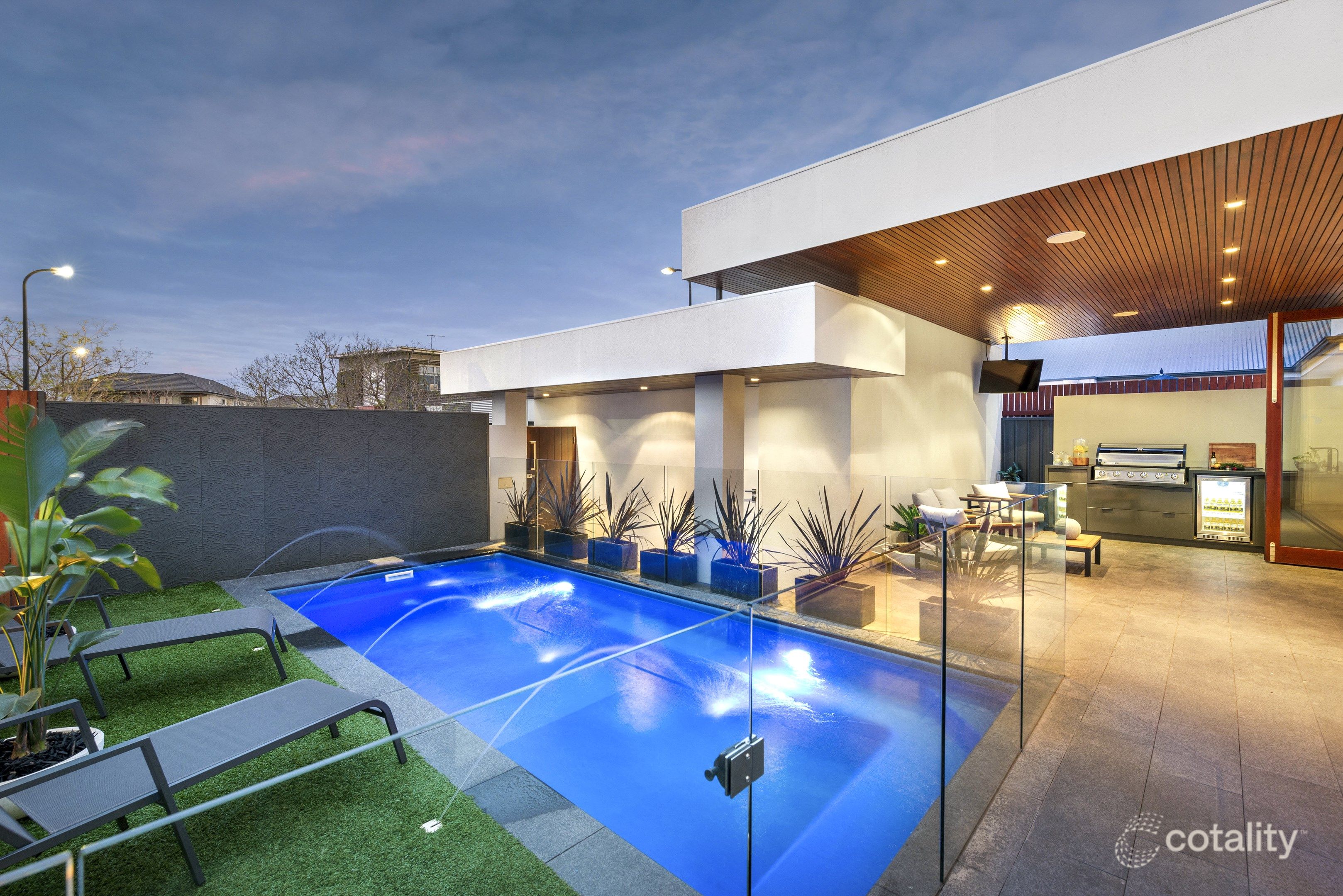 9 Charles Mathews Cir, St Clair, SA 5011