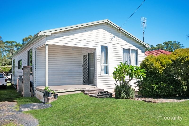 8 Dora Rd, Umina Beach, NSW 2257