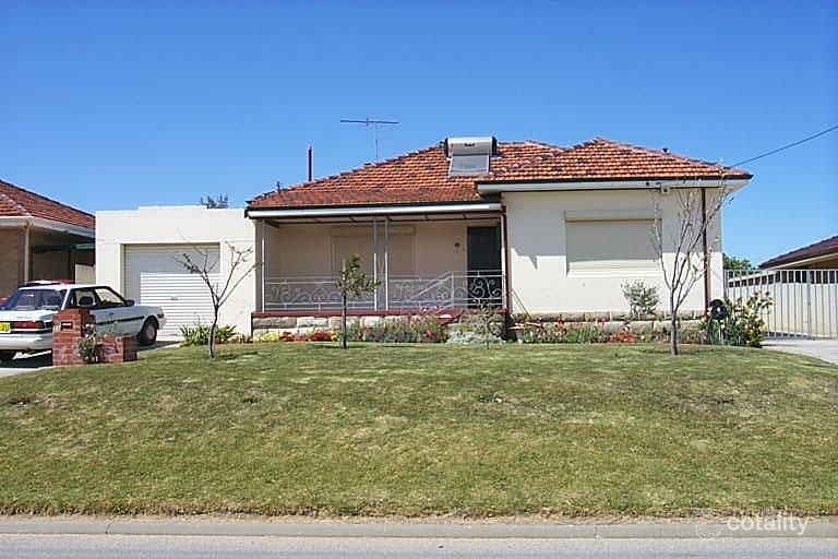 23 Owen Rd, Hamilton Hill, WA 6163