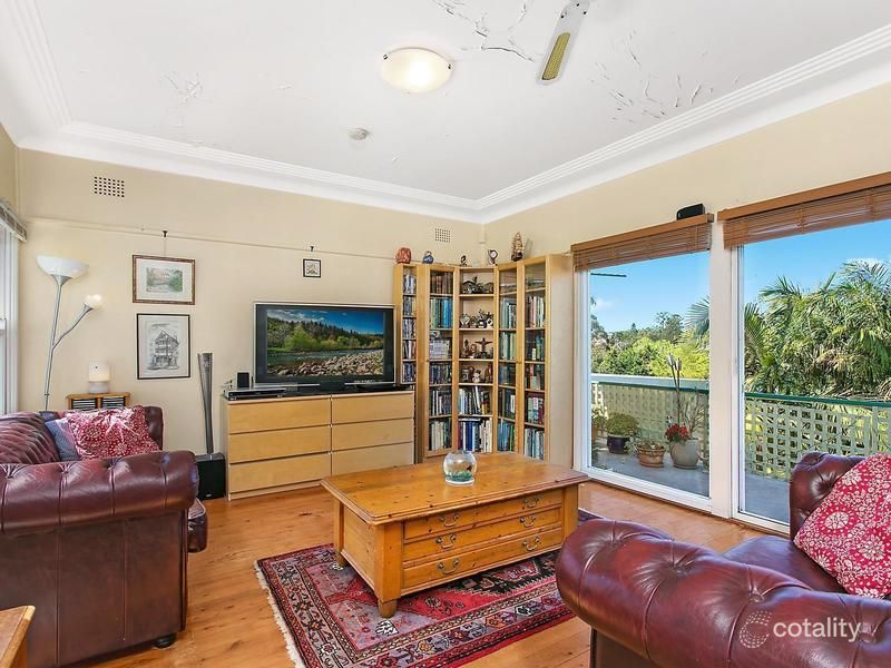 31 Lakeview Pde, Warriewood, NSW 2102