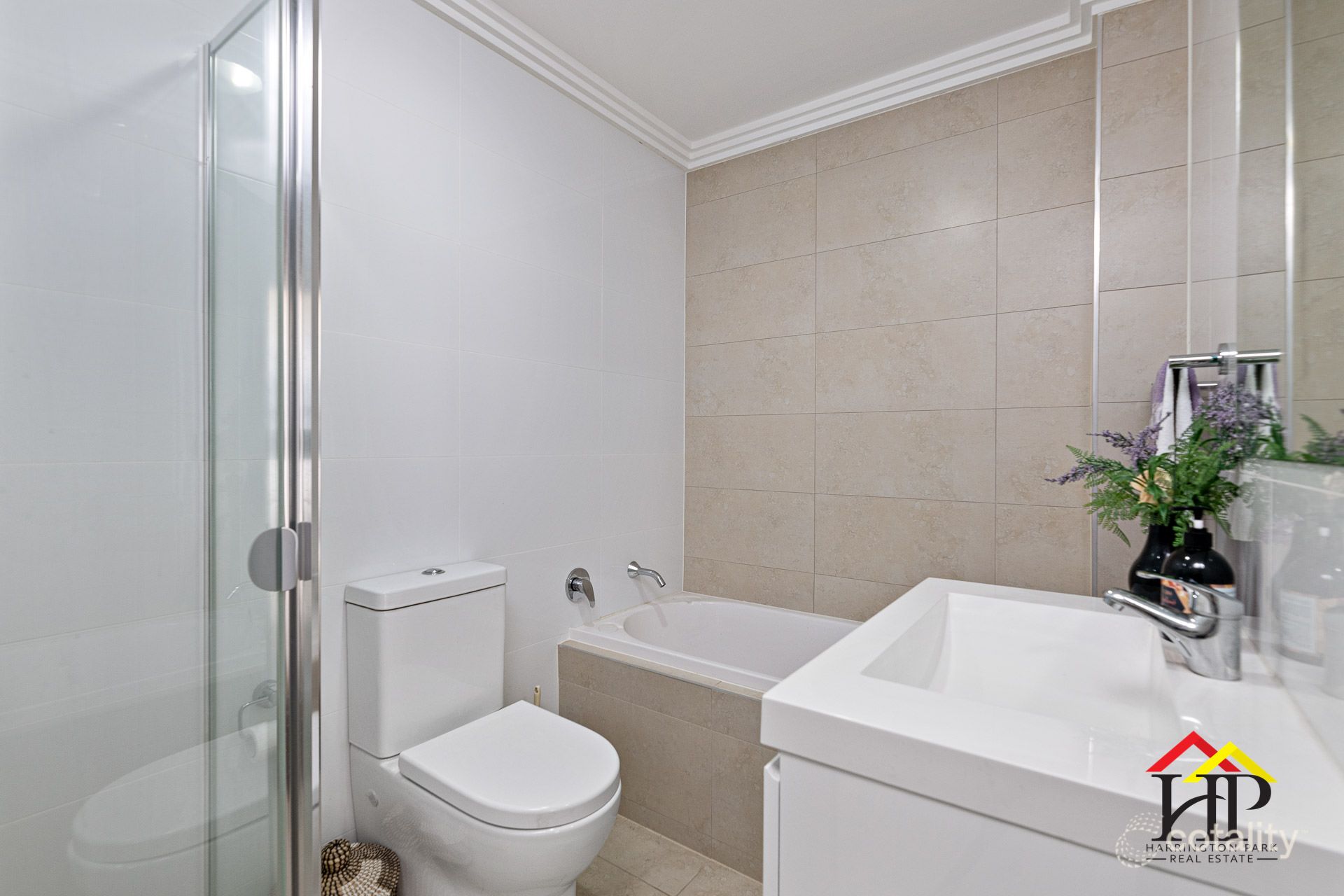 7/41 Santana Rd, Campbelltown, NSW 2560